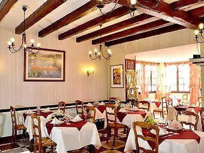 Restaurant Le Plat D'etain Hotel
